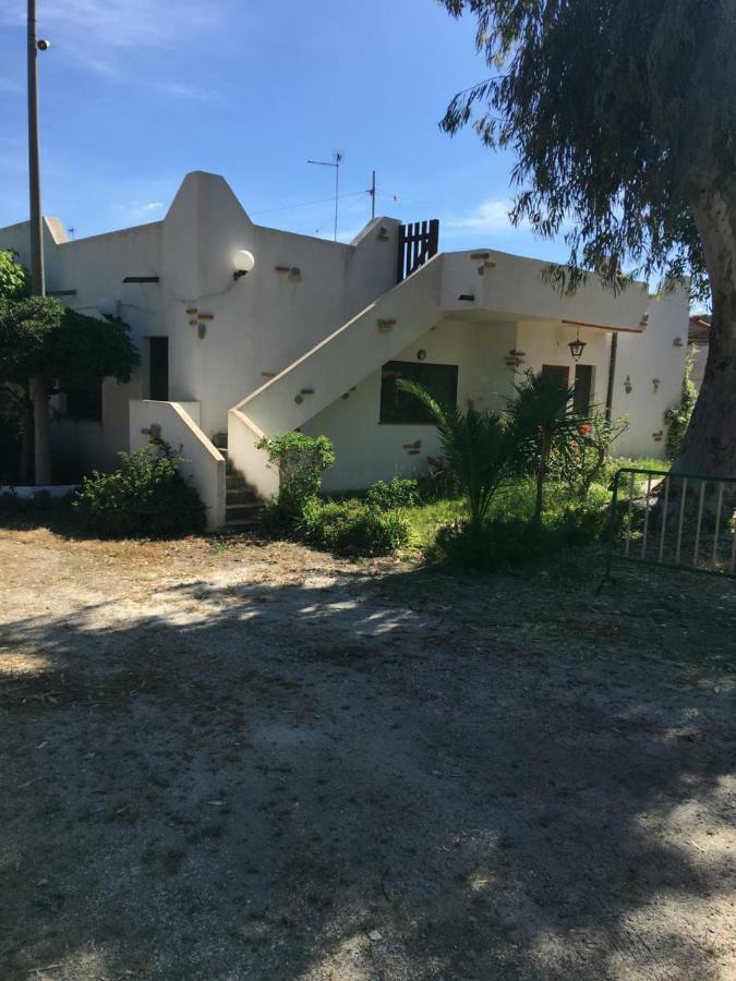 Residence La Quiete Taureana Exterior foto